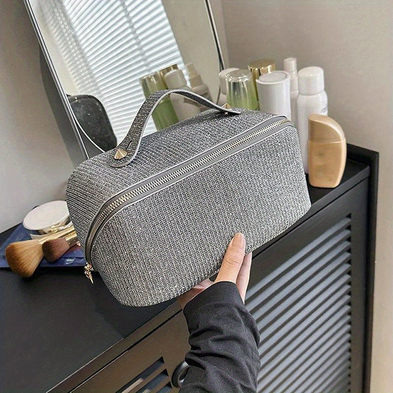 Compact Hanging Toiletry Bag