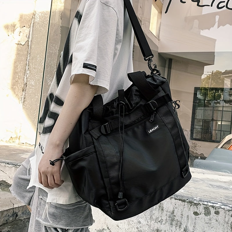 Elias | Spacious Street-Style Crossbody Bag