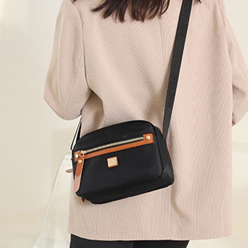 Alexandra | AntiTheft Nylon Crossbody Bag