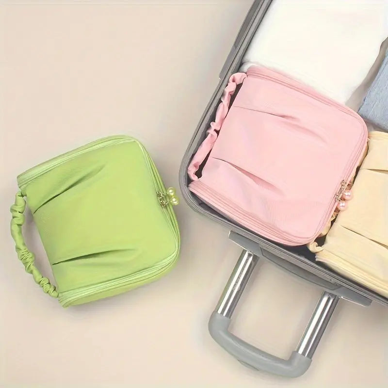 Harriet | Hanging Waterproof Toiletry Cosmetic Travel Bag