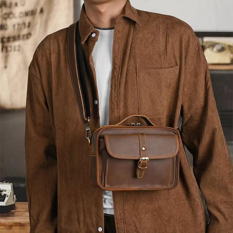 Henry | Retro Leather Small Crossbody Messenger Handbag