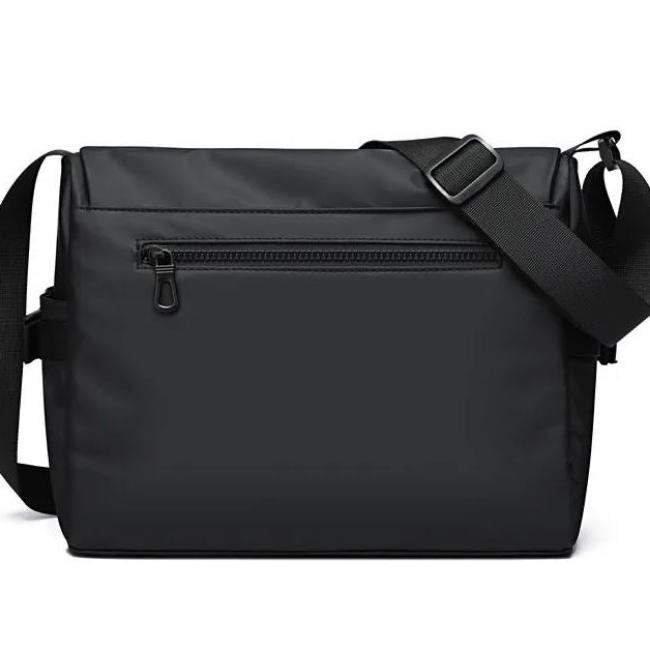 Joey | Water-Resistant Leather Crossbody Messenger Travel Bag