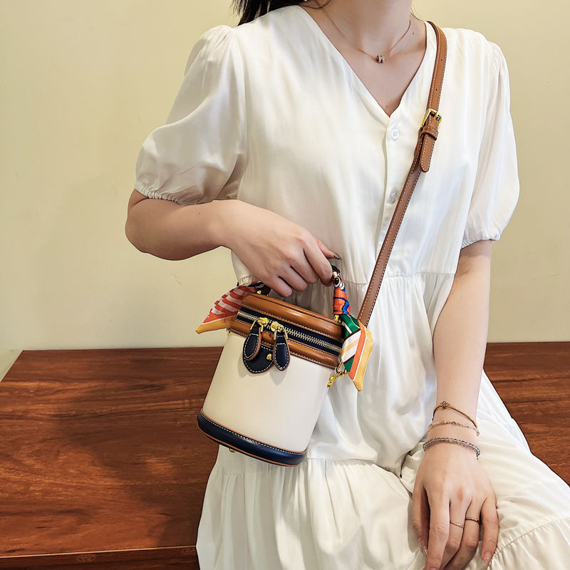 Isabella | Colorblock Cylinder Crossbody Bag