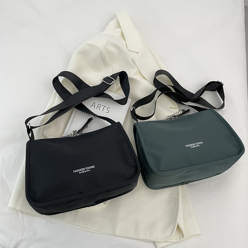 Evelyn | Versatile Nylon Crossbody Bag