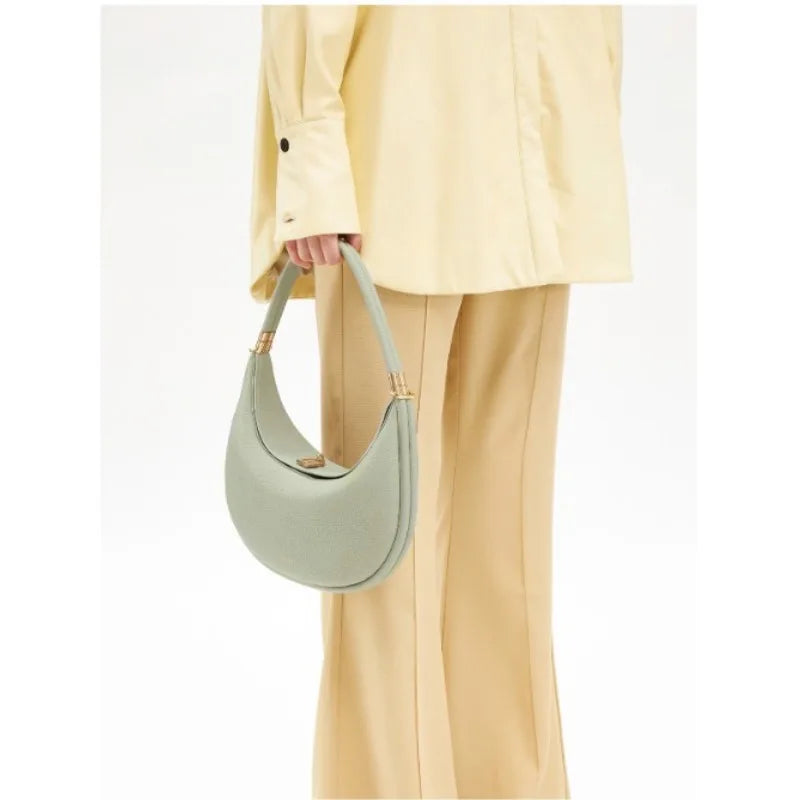 Willow | Chic Minimalist Crescent Crossbody Bag