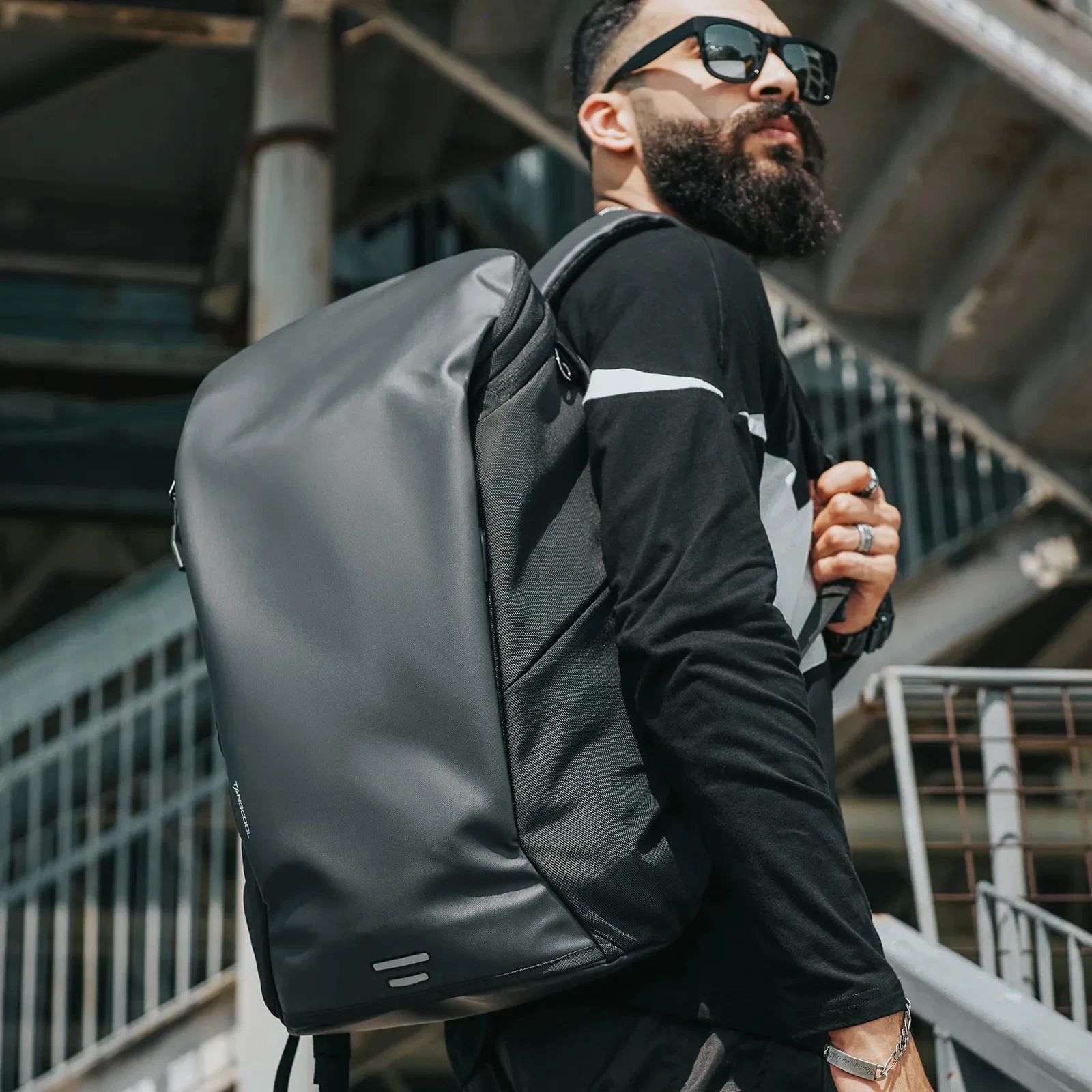 Atlas | Men's Flight-Approved Weekender Travel Laptop Backpack