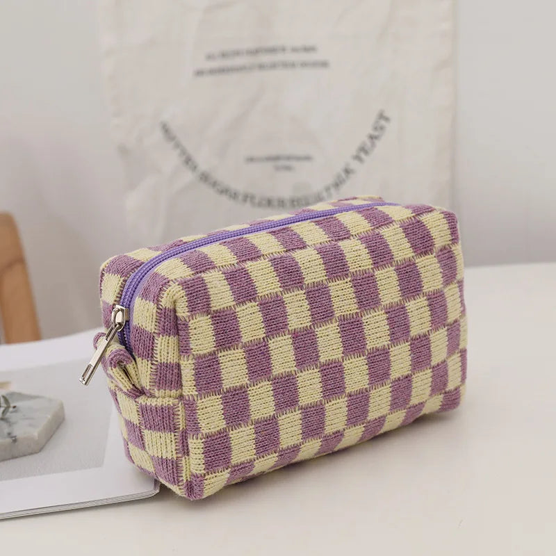 Cara | Compact Y2K Checkered Makeup Cosmetic Bag