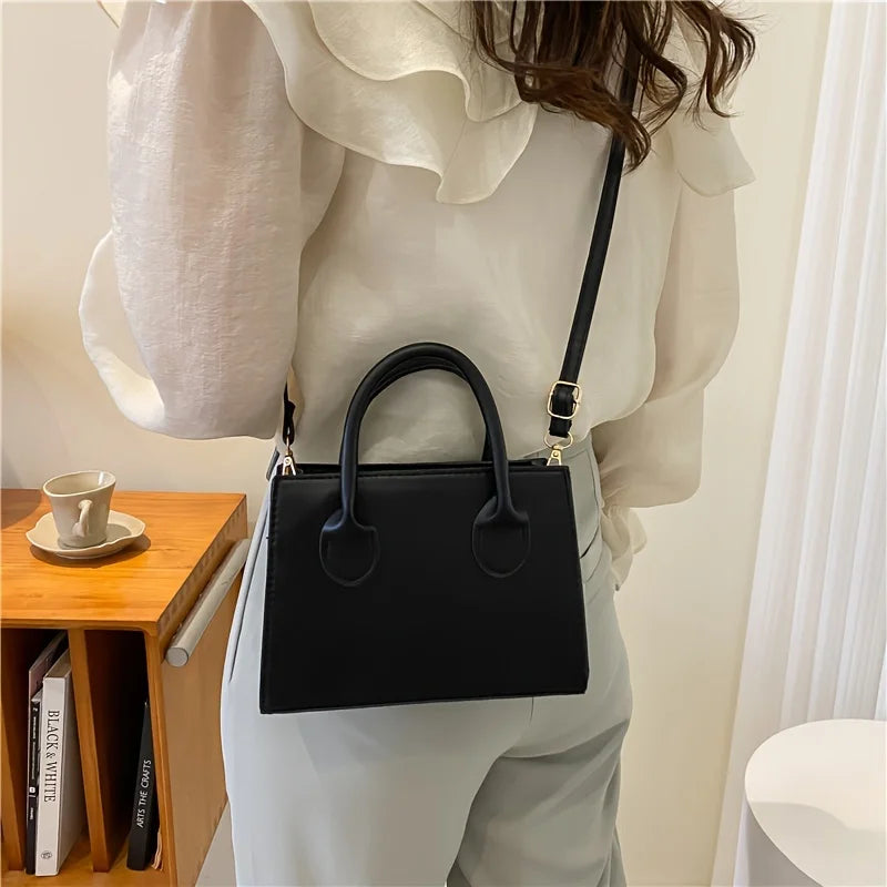 Clara | Women's Minimalist Square Crossbody Leather Handbag