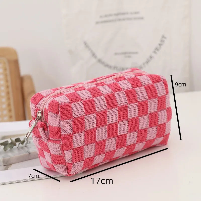 Cara | Compact Y2K Checkered Makeup Cosmetic Bag