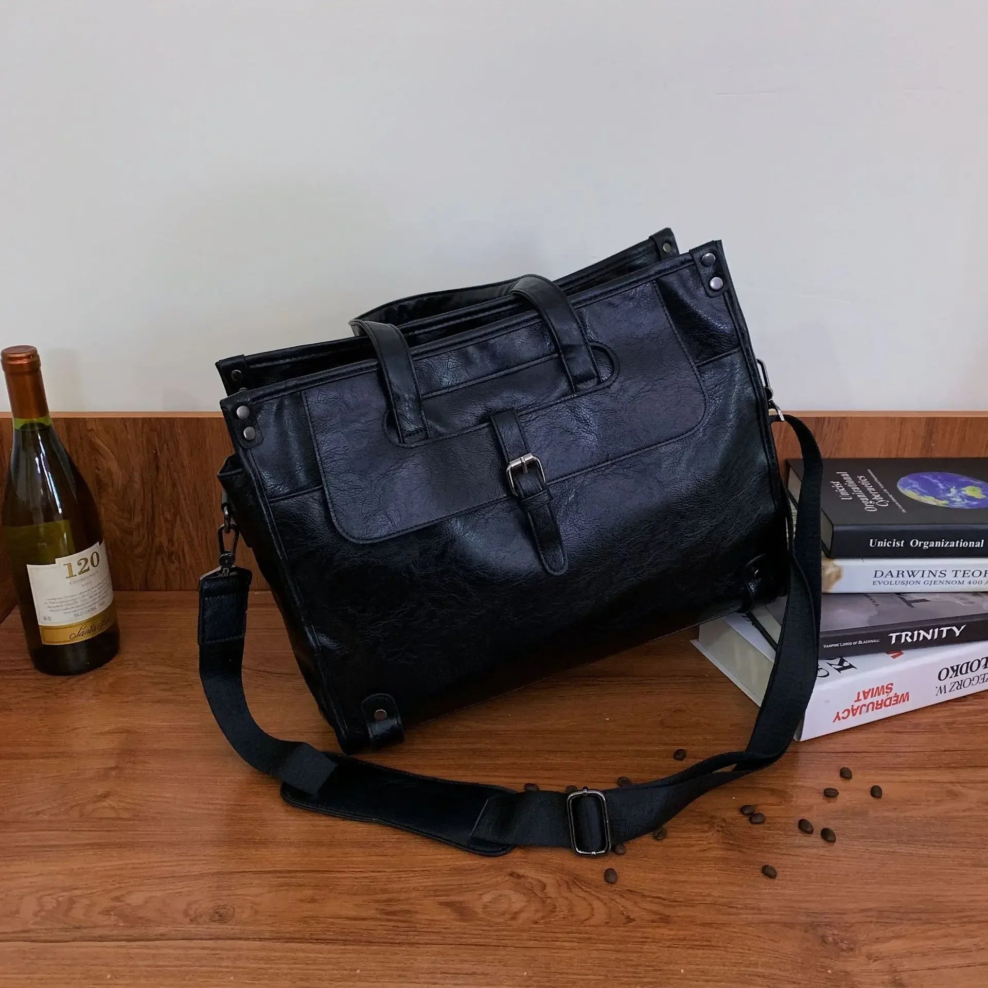 Luca | Large Capacity Leather Crossbody Messenger Bag with Laptop Compartment