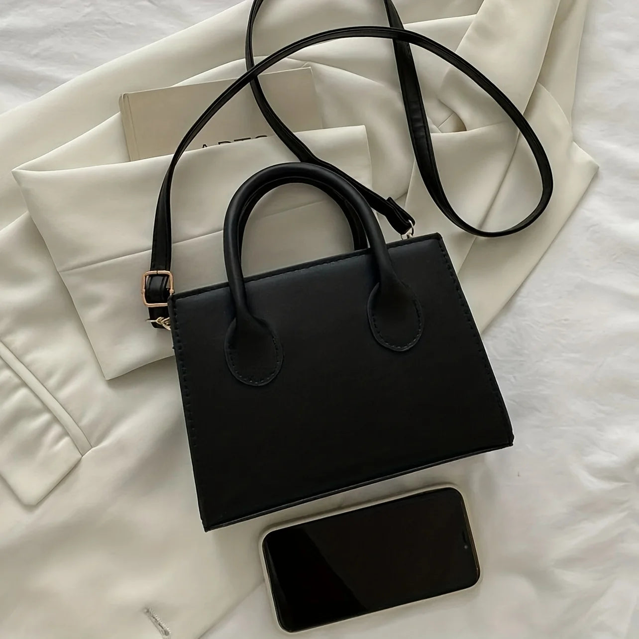 Clara | Women's Minimalist Square Crossbody Leather Handbag