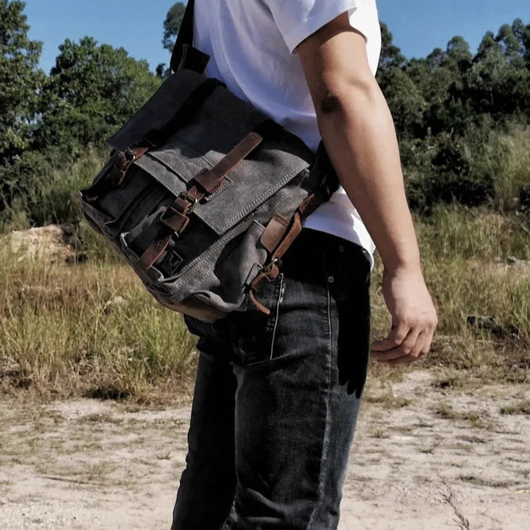 Logan | Rugged Canvas Men's Crossbody Messenger Bag