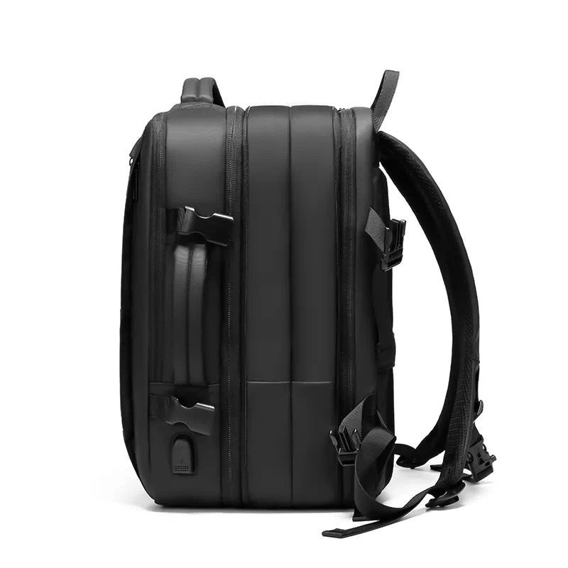 Drift | Expandable Business Travel Backpack